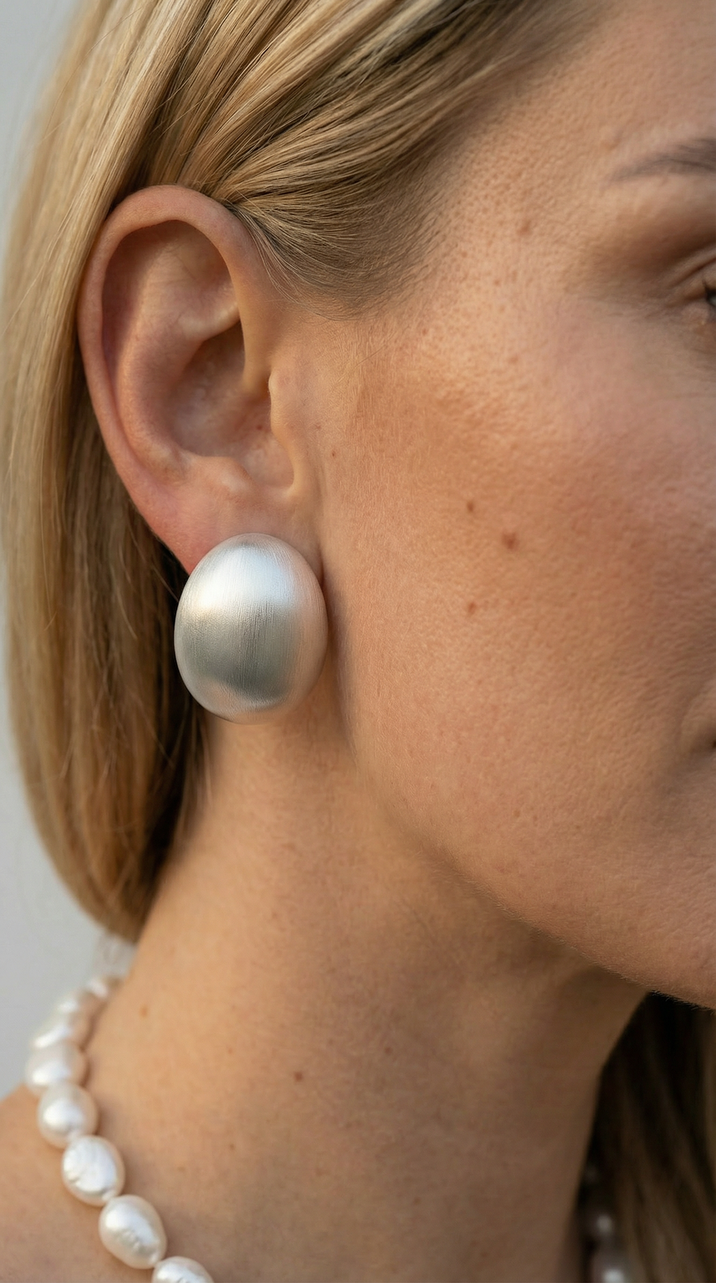 Nova oval silver